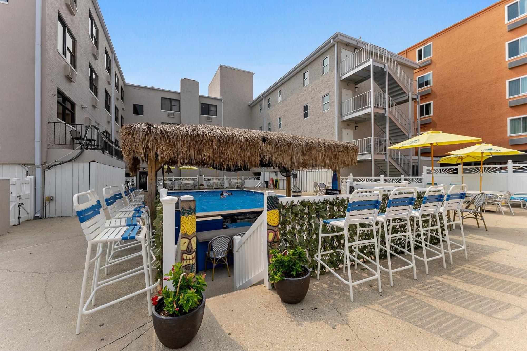 Oceanic Hotel & Barefoot Tiki Bar 와일드우드 외부 사진